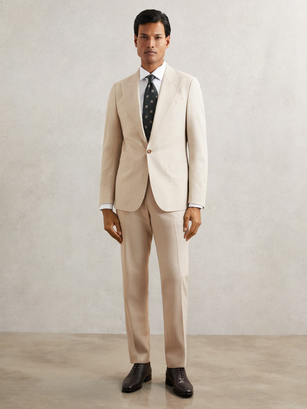 Men Suit Jacket in Stone