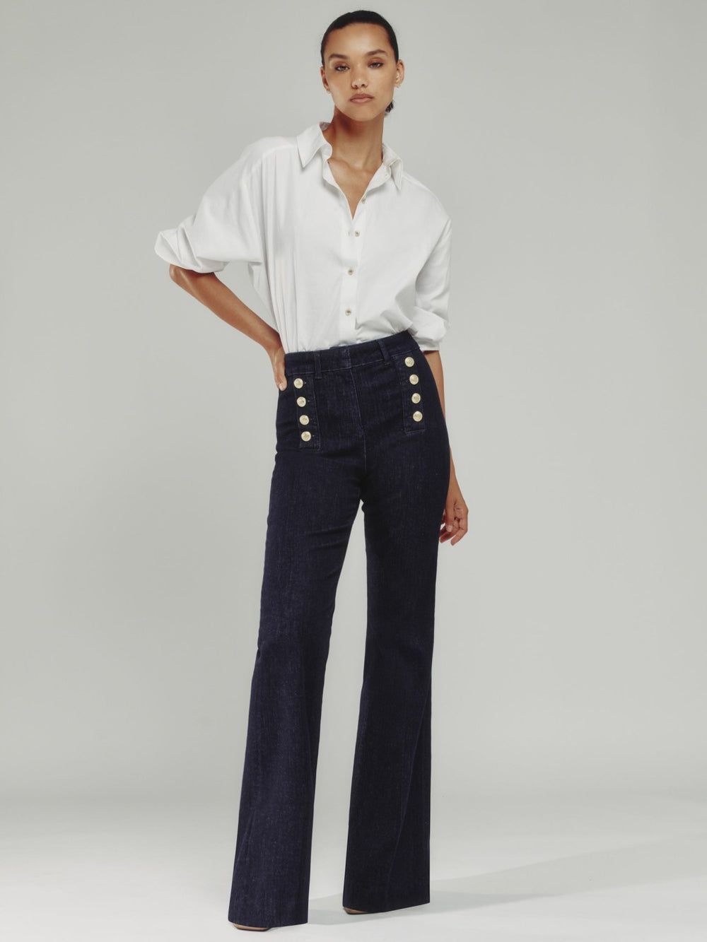 Women Petite Button-Detail High-Rise Flared Jeans in Dark Blue